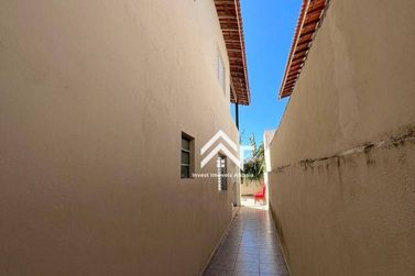 Casa &agrave; venda - 155m&sup2; - Nova Atibaia