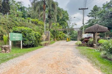 Ch&aacute;cara &agrave; venda - 2500m&sup2; - Recanto dos Palmares
