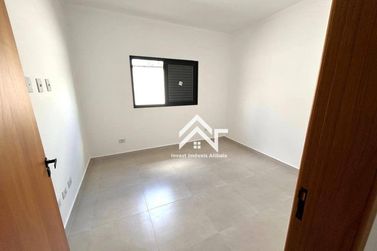 Casa &agrave; venda - 130m&sup2; - Jardim dos Pinheiros