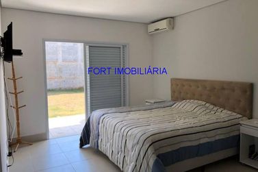 Casa &agrave; venda - 350m&sup2; - CONDOM&Iacute;NIO RESIDENCIAL EQULIBRIUM