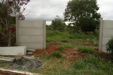 Terreno &agrave; venda - 1894m&sup2; - sol nascente