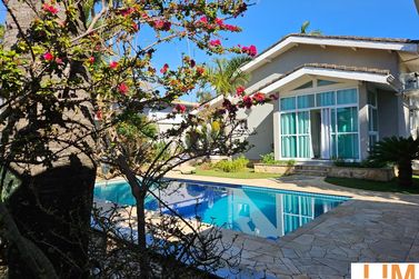 Casa &agrave; venda - 351m&sup2; - Vila Giglio