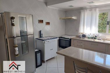 Casa para alugar - 250m&sup2; - Residencial Euroville