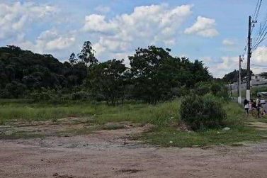 Terreno &agrave; venda - 5355m&sup2; - Caetetuba