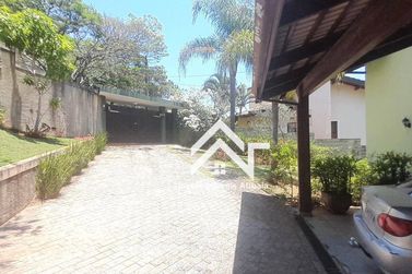 Casa &agrave; venda - 300m&sup2; - Condom&iacute;nio Flamboyant