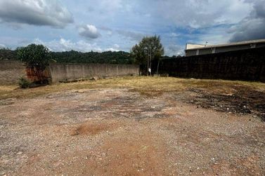 Terreno &agrave; venda - 748m&sup2; - Parque Fern&atilde;o Dias