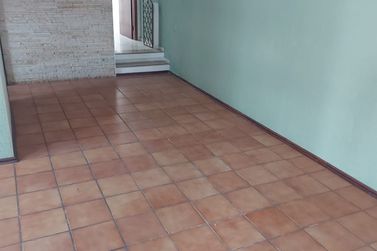 Casa para alugar - 80m&sup2; - JARDIM DO LAGO