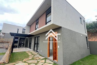 Casa &agrave; venda - 137m&sup2; - Condom&iacute;nio La Reserva II