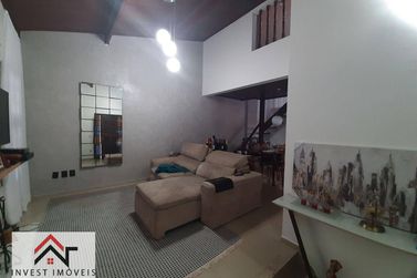 Casa para alugar - 211m&sup2; - Jardim do Lago