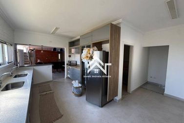 Casa para alugar - 250m&sup2; - Vila Esperia Ou Giglio