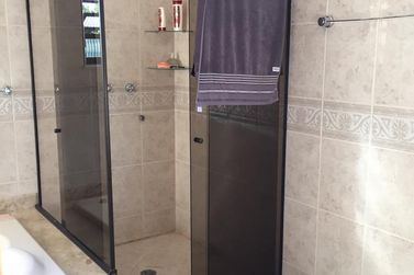 Casa &agrave; venda - 377m&sup2; - JARDIM DAS FLORES
