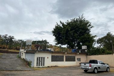 Casa &agrave; venda - TANQUE