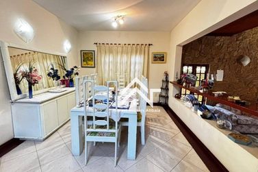 Casa para alugar - 400m&sup2; - Jardim Paulista