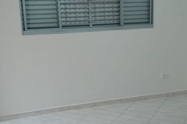 Casa &agrave; venda - JARDIM DOS PINHEIROS