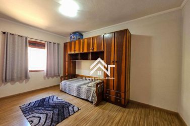 Casa &agrave; venda - 221m&sup2; - Jardim Shangri-L&aacute;