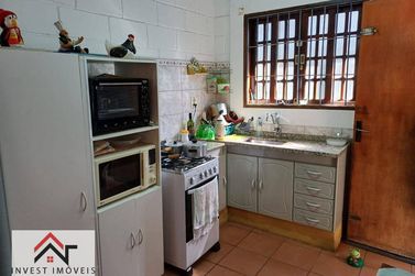 Ch&aacute;cara &agrave; venda - 1024m&sup2; - Vit&oacute;ria R&eacute;gia