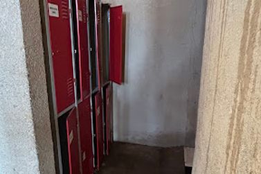 Sal&atilde;o Comercial para alugar - 1000m&sup2; - Serra Negra