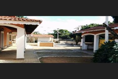 Casa &agrave; venda - 919m&sup2; - Vila Esperia
