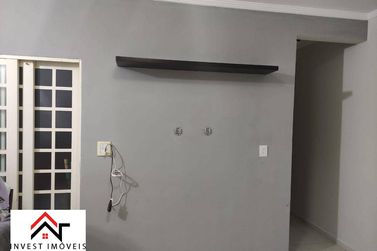Casa &agrave; venda - 67m&sup2; - Jardim Jaragu&aacute;