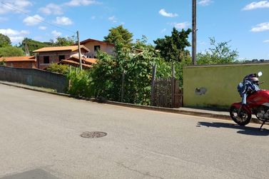 Terreno &agrave; venda - 283m&sup2; - JARDIM DO TREVO
