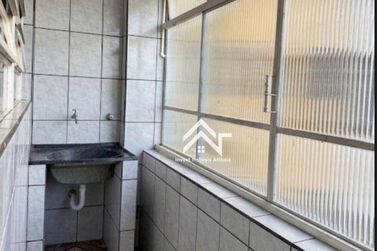 Apartamento &agrave; venda - 77m&sup2; - Centro