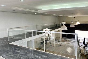 Sal&atilde;o Comercial para alugar - 750m&sup2; - Recreio Estoril
