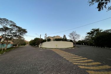 Sobrado &agrave; venda - CONDOM&Iacute;NIO PARQUE DAS GAR&Ccedil;AS II