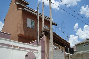 Casa &agrave; venda - 300m&sup2; - NOVA CEREJEIRA