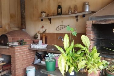 Casa &agrave; venda - 397m&sup2; - RETIRO DAS FONTES