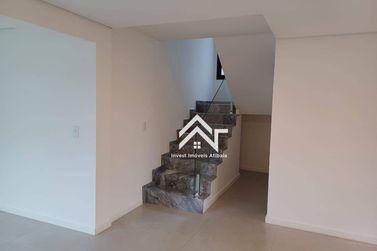 Casa &agrave; venda - 335m&sup2; - Vila Giglio
