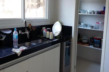 Casa &agrave; venda - 300m&sup2; - Condom&iacute;nio Shambala I