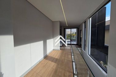 Casa &agrave; venda - 300m&sup2; - Vila Santista