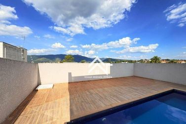Casa &agrave; venda - 290m&sup2; - Jardim do Lago