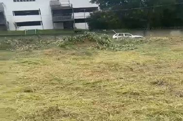 Terreno &agrave; venda - 700m&sup2; - JARDIM S&Atilde;O FELIPE