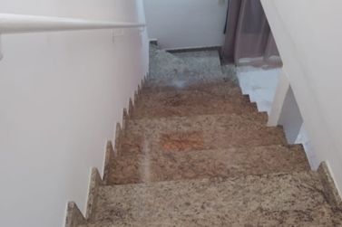 Casa &agrave; venda - 175m&sup2; - NOVA ATIBAIA