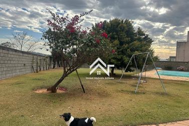 Casa &agrave; venda - 225m&sup2; - Jardim dos Pinheiros