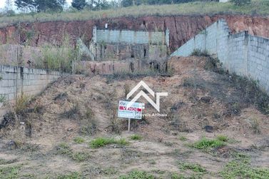 Terreno &agrave; venda - 200m&sup2; - Cachoeirinha