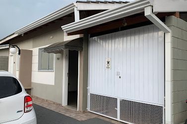 Casa &agrave; venda - 89m&sup2; - Jardim Colonial