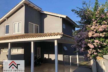 Casa &agrave; venda - 360m&sup2; - Itapetinga