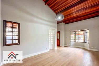 Casa &agrave; venda - 239m&sup2; - Jardim Paulista