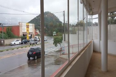 Sala Comercial para alugar - 500m&sup2; - Parque Rio Abaixo