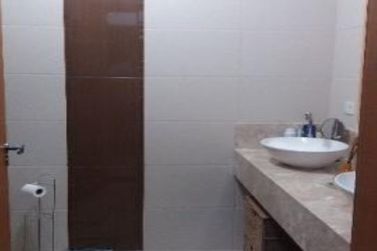 Casa &agrave; venda - 200m&sup2; - Jardim dos Pinheiros