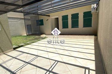 Casa para alugar - 120m&sup2; - CENTRO