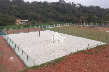 Terreno &agrave; venda - 300m&sup2; - Lamis