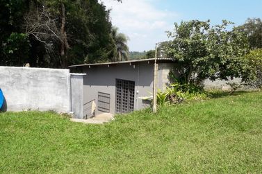 Ch&aacute;cara &agrave; venda - 2672m&sup2; - JARDIM JARAGUA