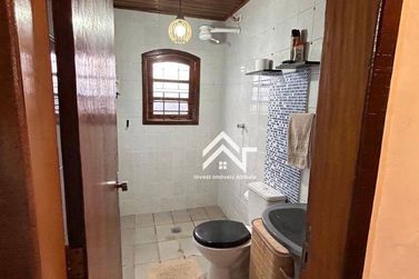 Casa para alugar - 180m&sup2; - Vila Petr&oacute;polis