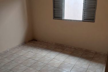 Casa para alugar - 75m&sup2; - JARDIM ALVIN&Oacute;POLIS