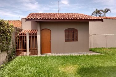 Casa &agrave; venda - JARDIM ITAPERI