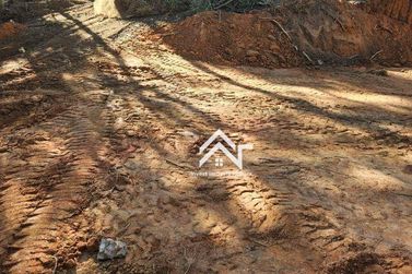 Terreno &agrave; venda - 5100m&sup2; - Recanto dos Palmares