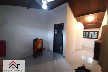 Casa para alugar - 211m&sup2; - Jardim do Lago